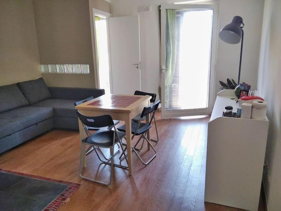 דירות בארי A Flat With A View In The Heart Of The Old Town מראה חיצוני תמונה